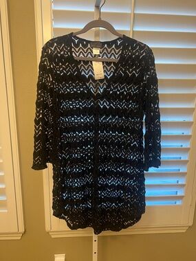 Jordan Taylor Black Crochet V-Neck Tunic